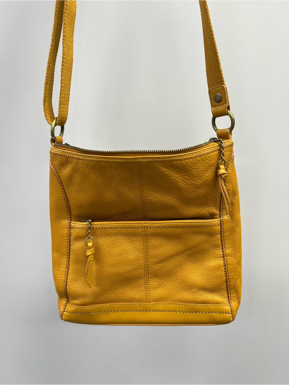 The Sak Women’s Crossbody Leather Bag in Mustard Yellow